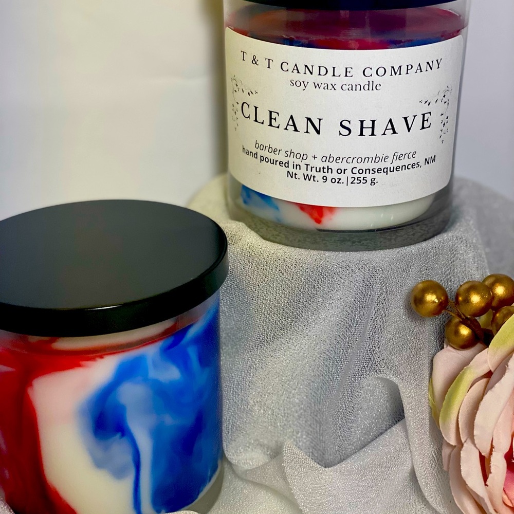 Hand poured 9oz. Soy Wax Candle marbled red white and blue.
